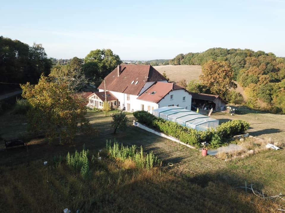 Chambres d'hôtes La Ferme De Montard Montmorot Exterior foto